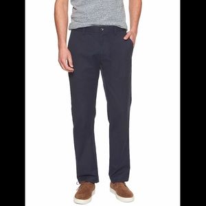 Banana Republic Men’s Emerson Straight Chino Pant